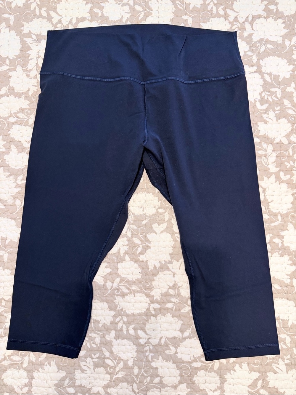 Lululemon Align High Rise Cropped Leggings - Dark Navy - Sz. 20